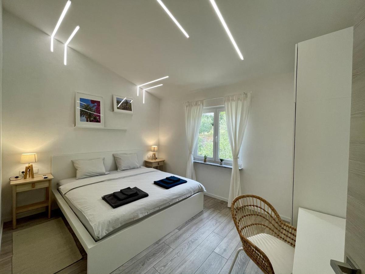 Lambda Holiday Apartments Jesenice  Eksteriør bilde